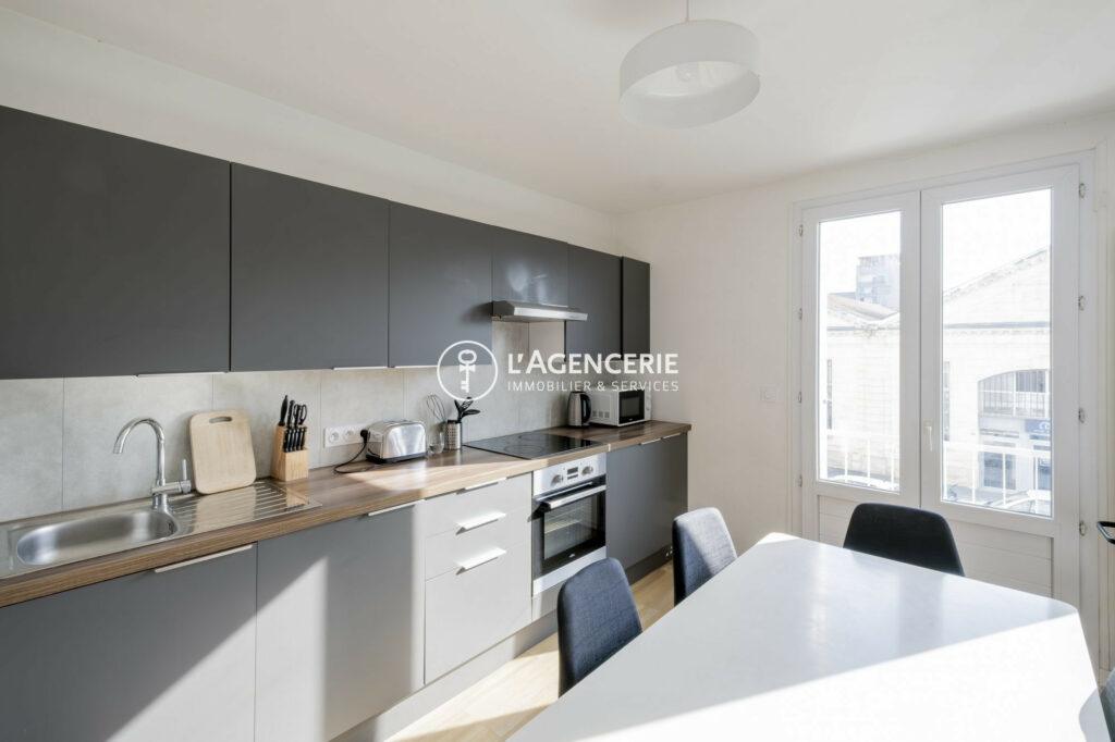 Un appartement 4 chambres dont 2 à louer – Bassins à flot