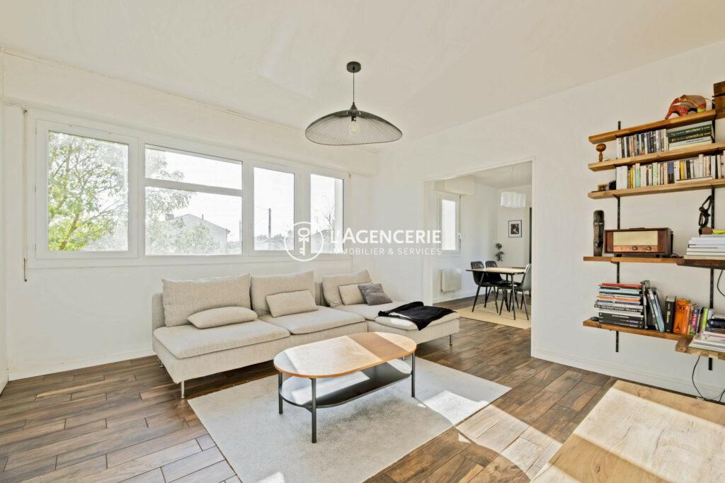 T3 rénové de 73m² avec balcon et parking