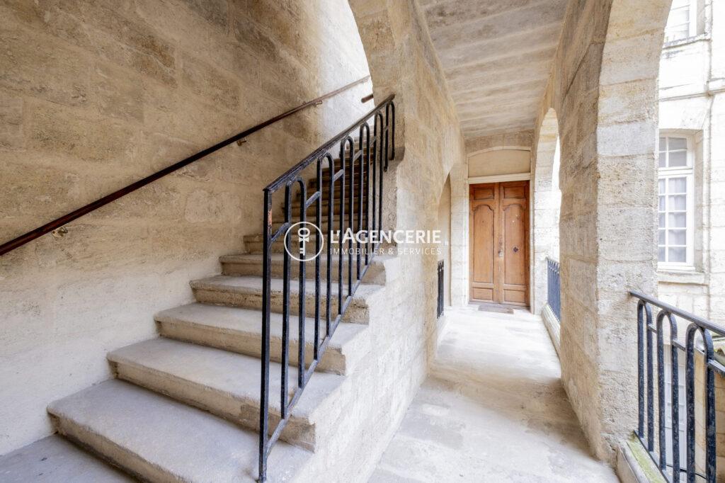 T1 meublé 32m² – Saint-Michel