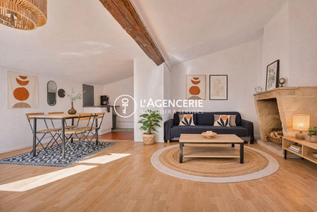 Appartement T2 avec terrasse – Place Pey Berland