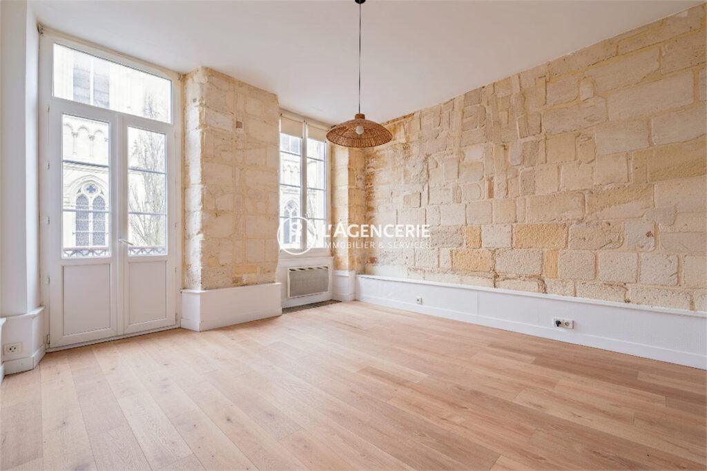 Appartement T2 avec balcon – coeur Chartrons
